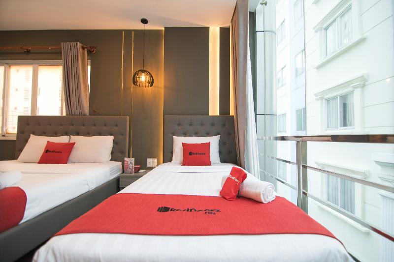 M&H Hotel Хошимін Екстер'єр фото